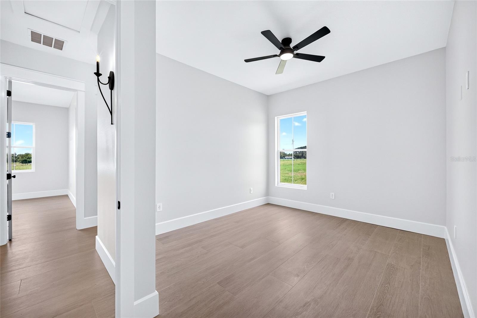 14800 Mim Pl Property Photo 54