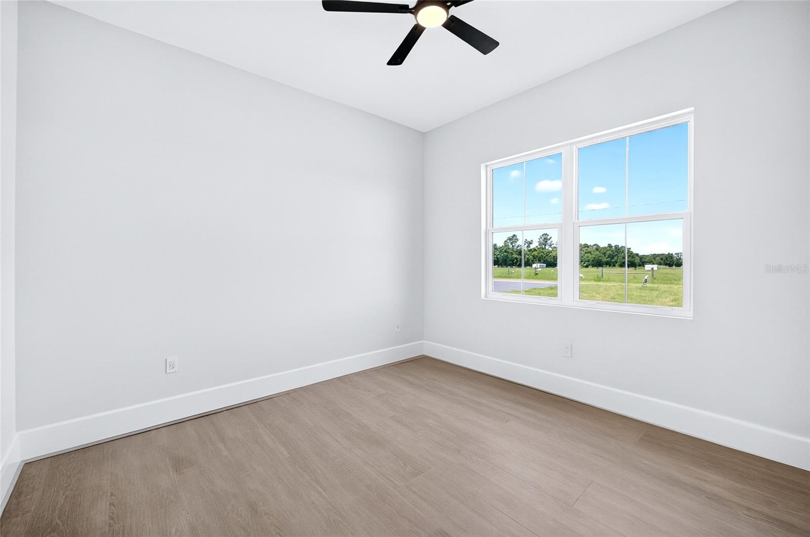 14800 Mim Pl Property Photo 55