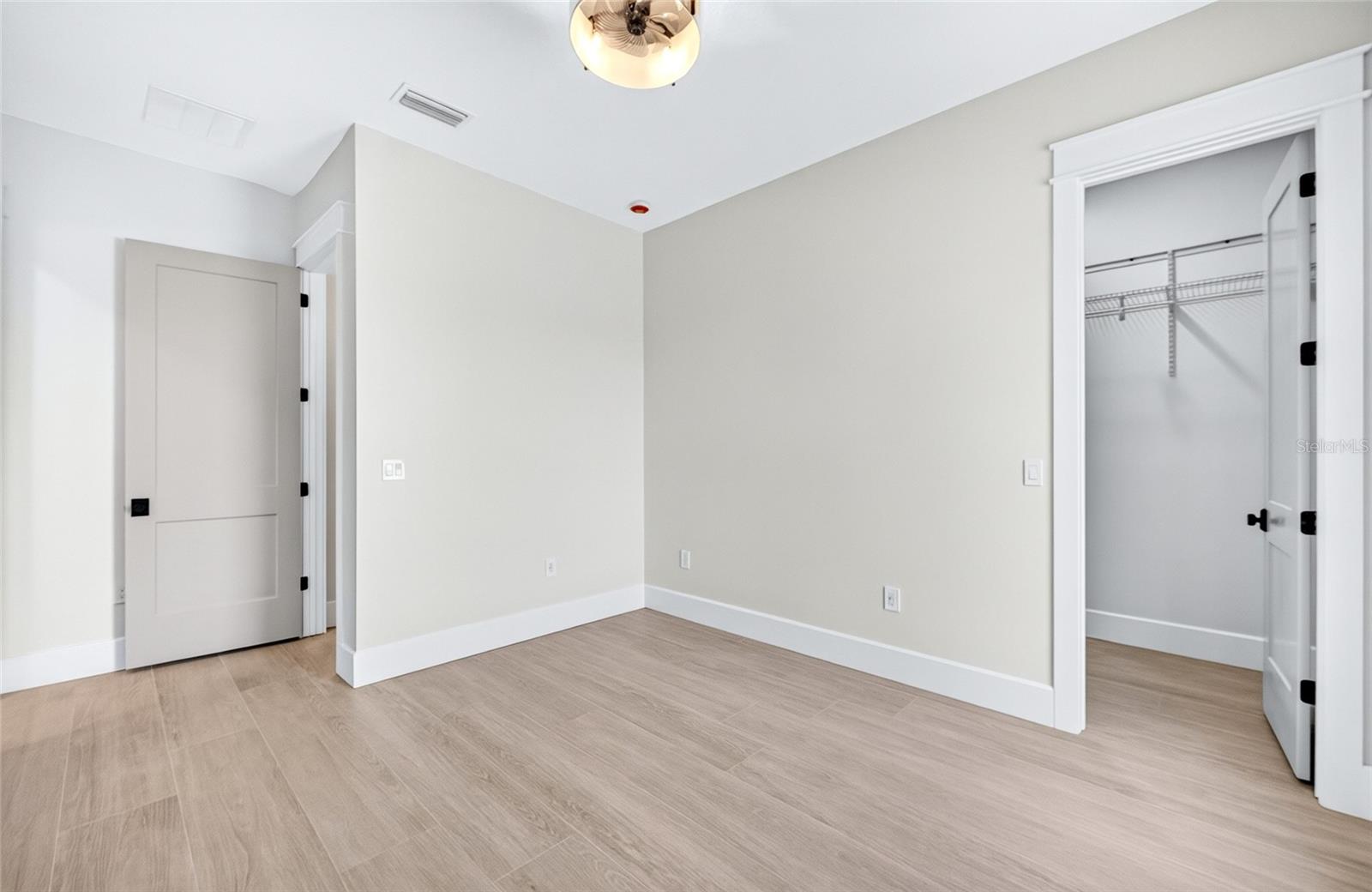 14800 Mim Pl Property Photo 62