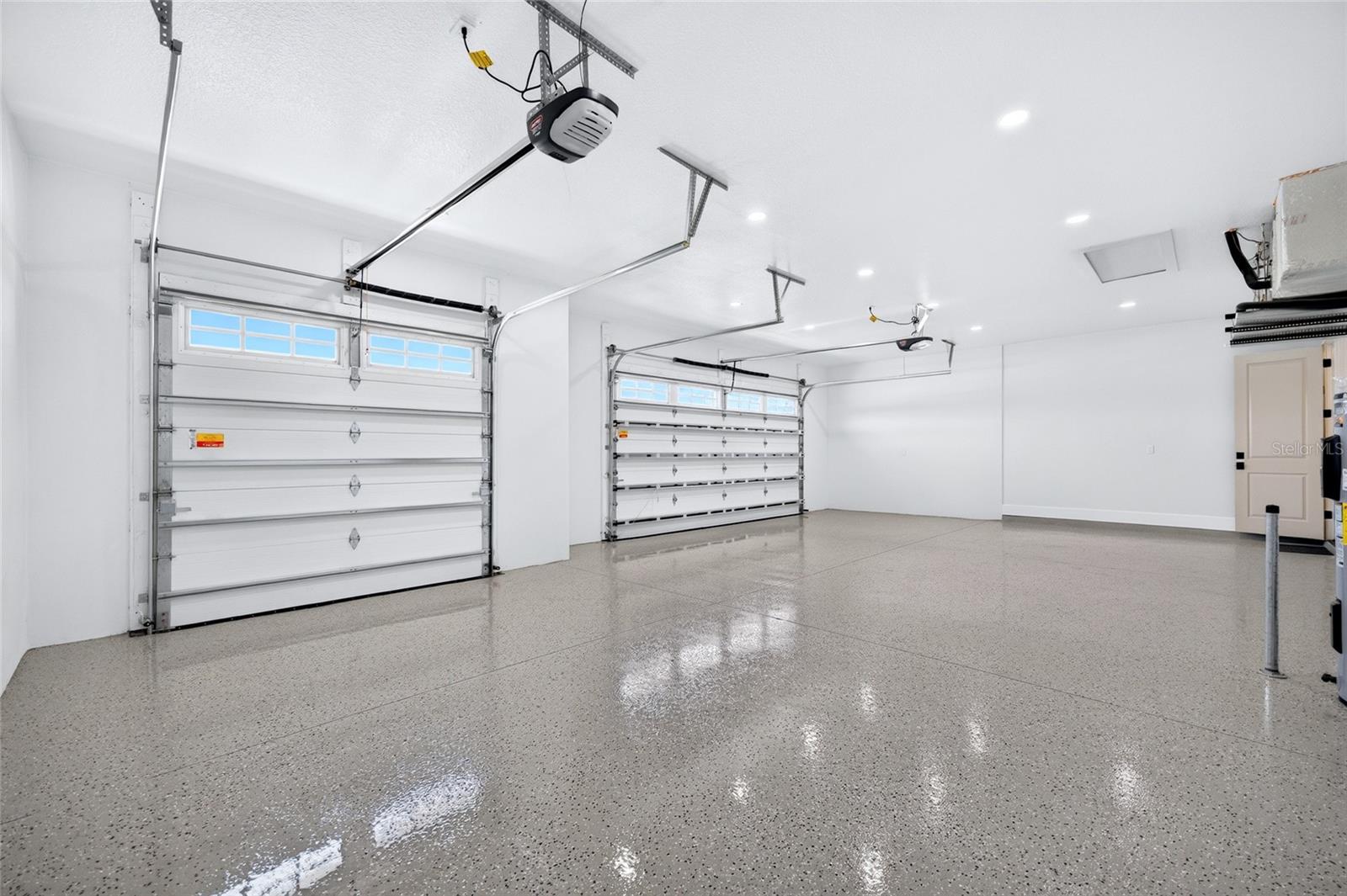 14800 Mim Pl Property Photo 82