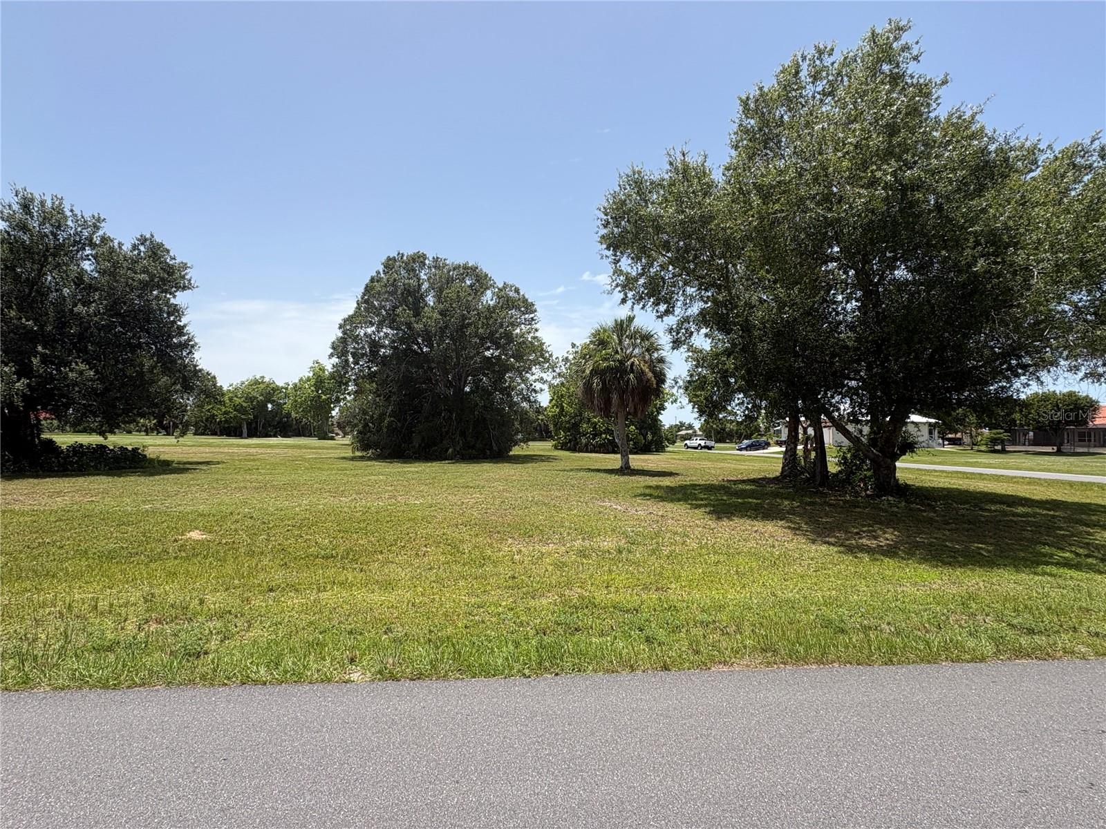 16842 Acapulco Rd Property Photo 3