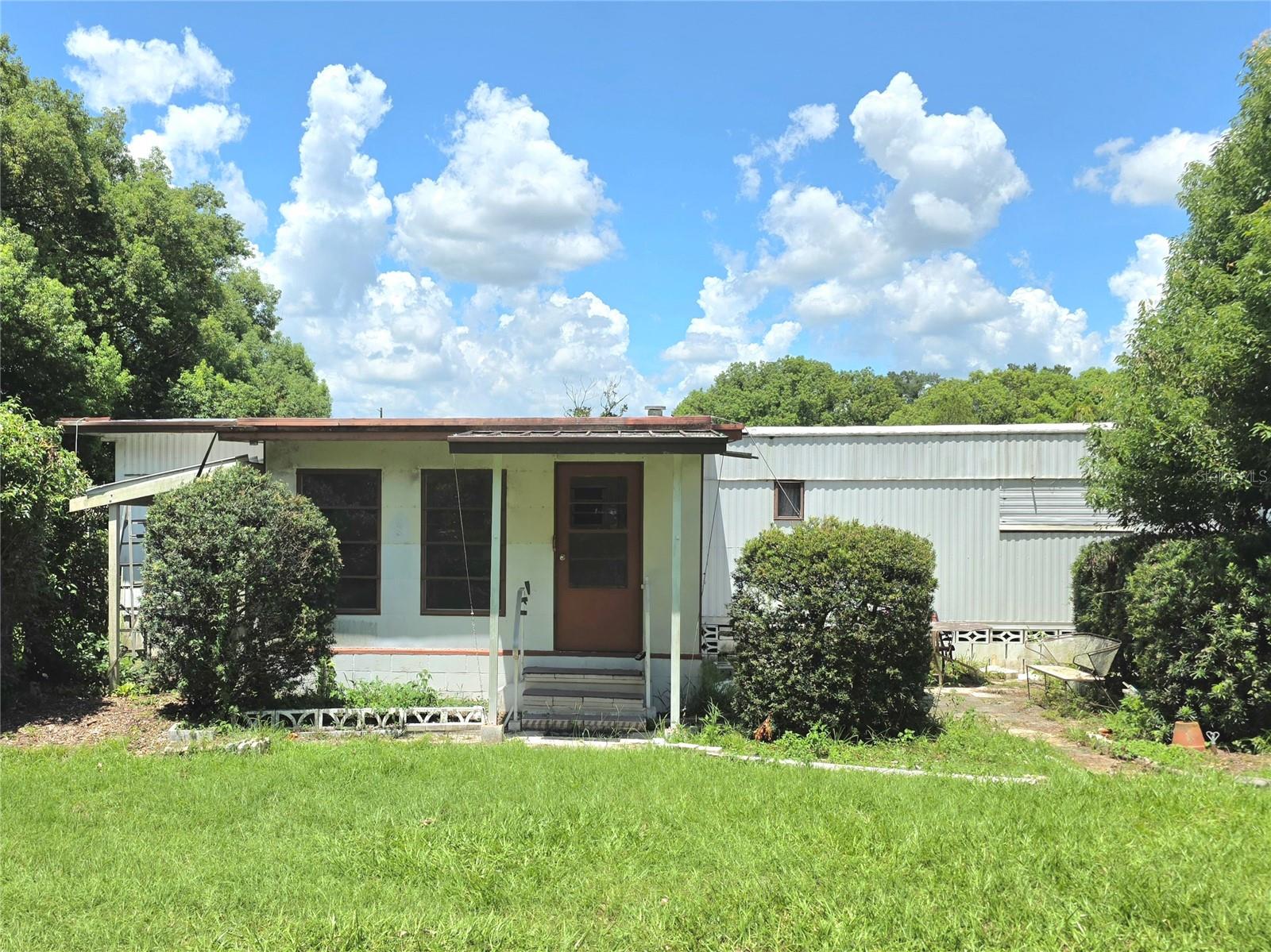 33600 ISABELLE DR