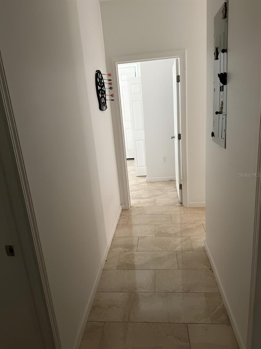 5040 Ne 48th Ct Property Photo 19