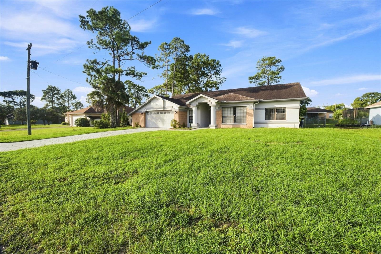 12018 Villa Rd Property Photo 10