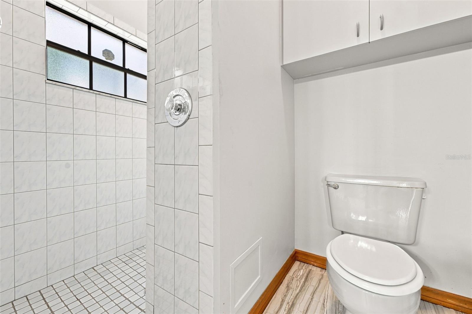 12018 Villa Rd Property Photo 40