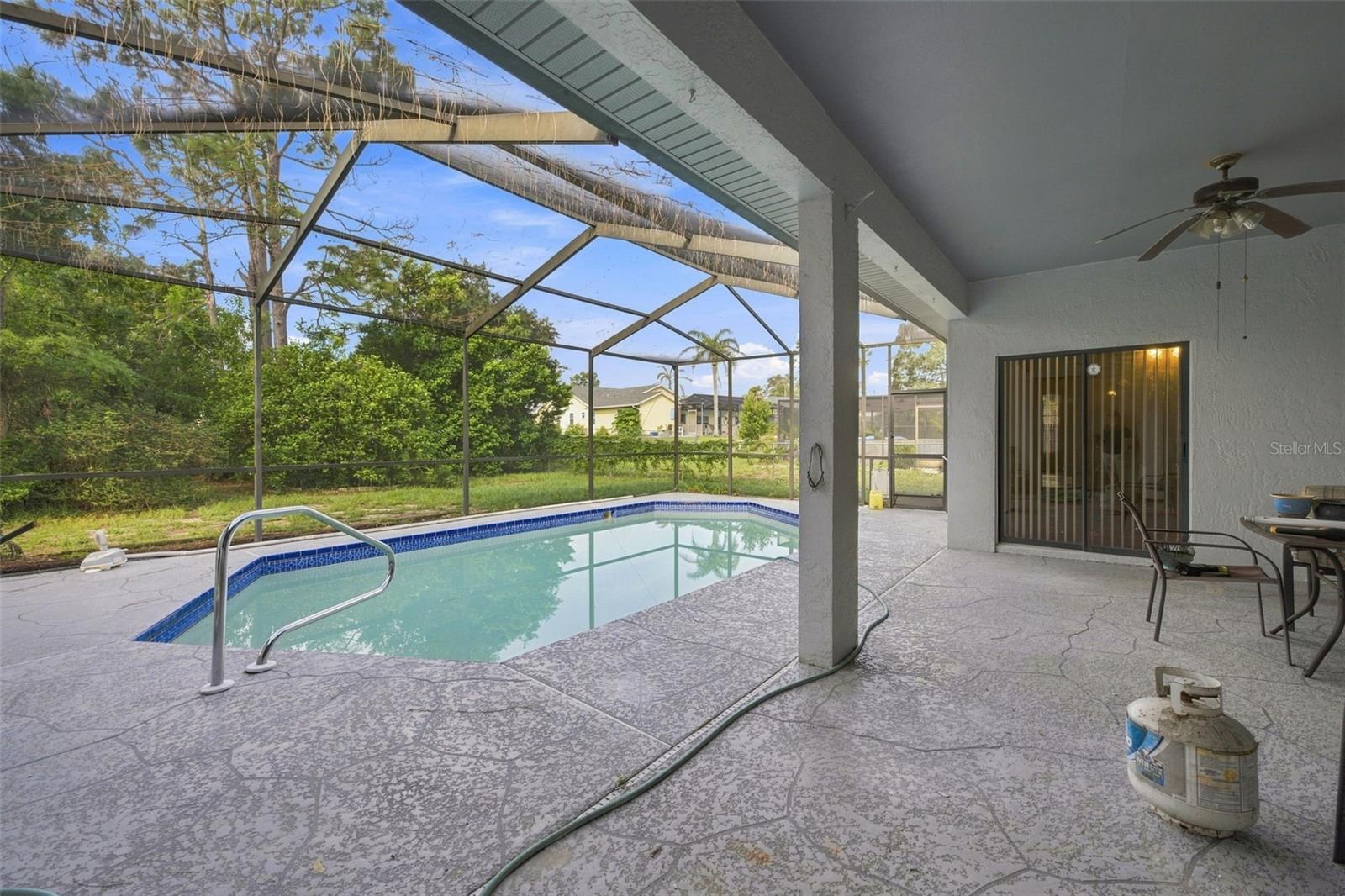 12018 Villa Rd Property Photo 44