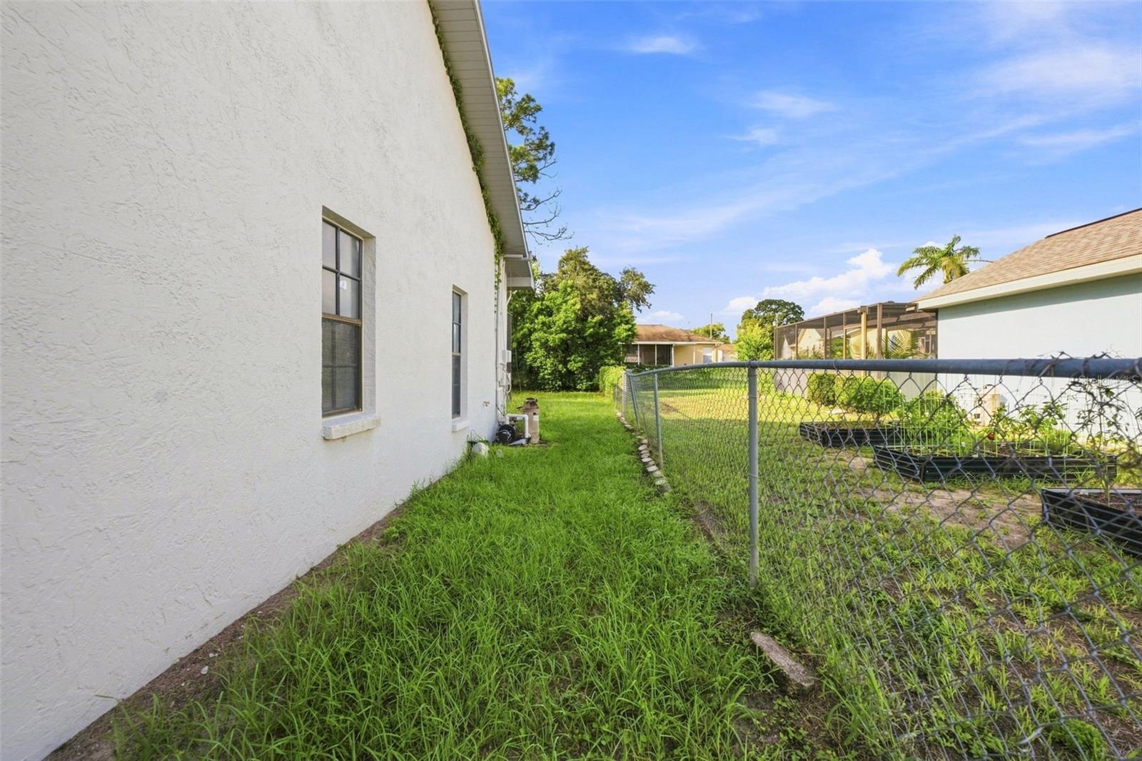 12018 Villa Rd Property Photo 48