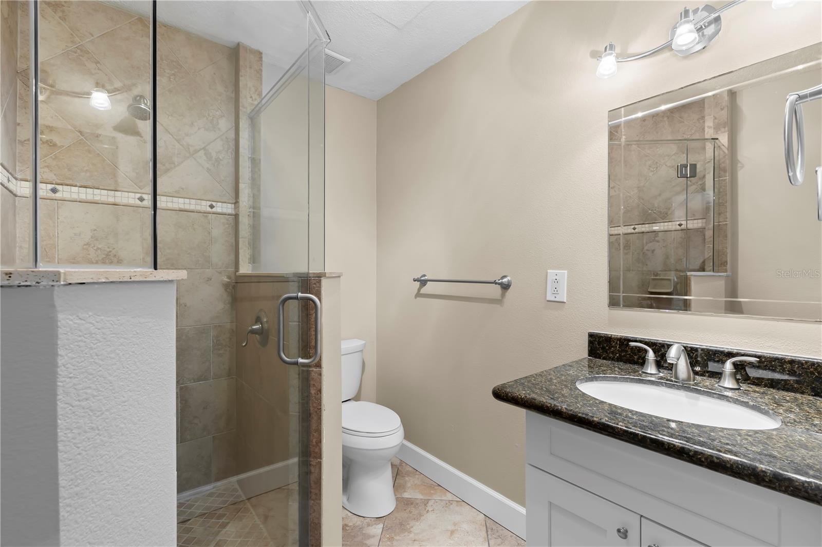 708 Sunset Cv Property Photo 15