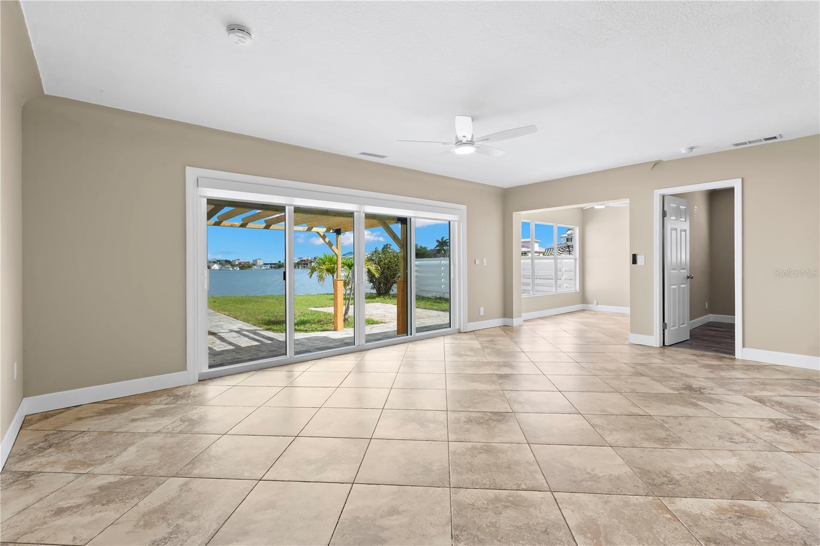 708 Sunset Cv Property Photo 18