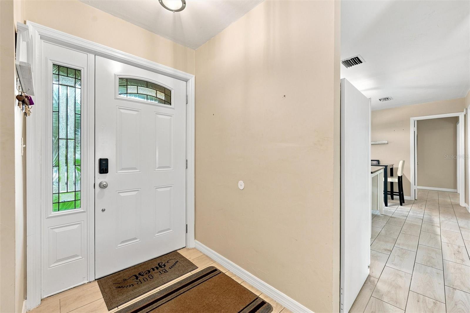 670 Kirkland Cir Property Photo 2