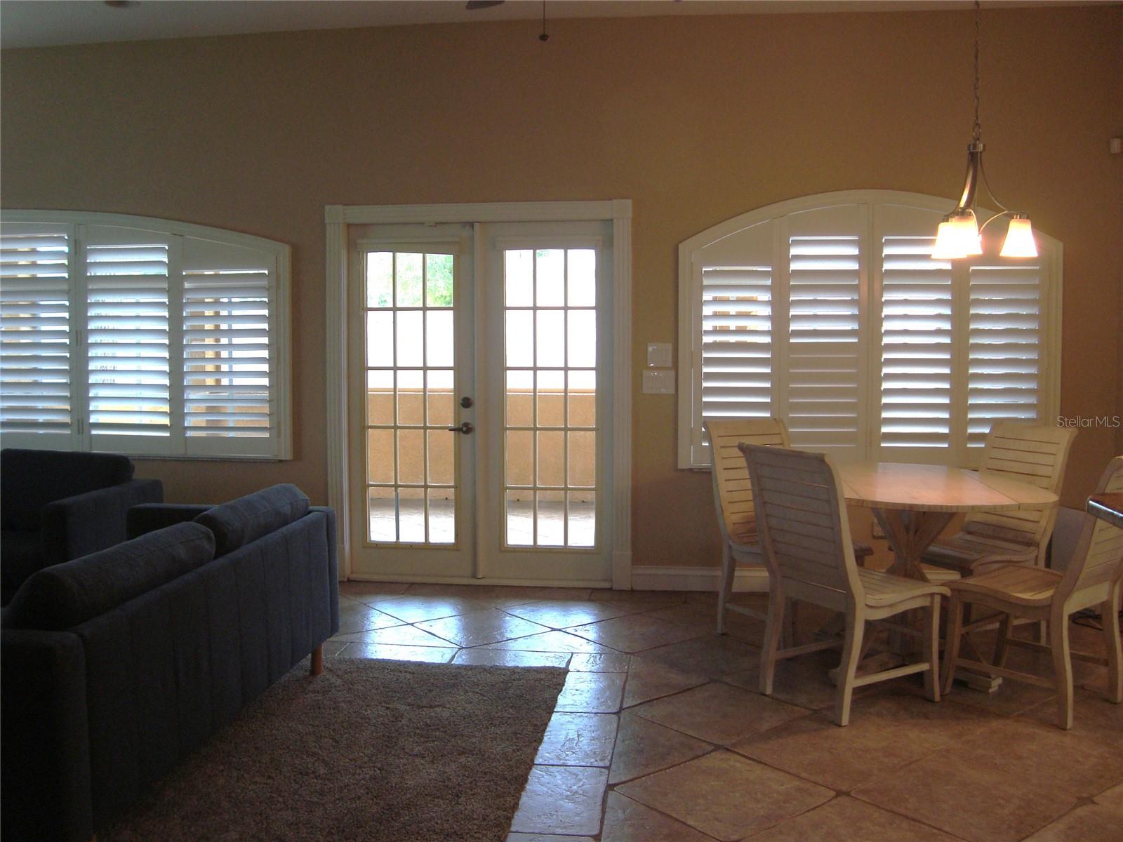 601 Palm Ave Property Photo 12