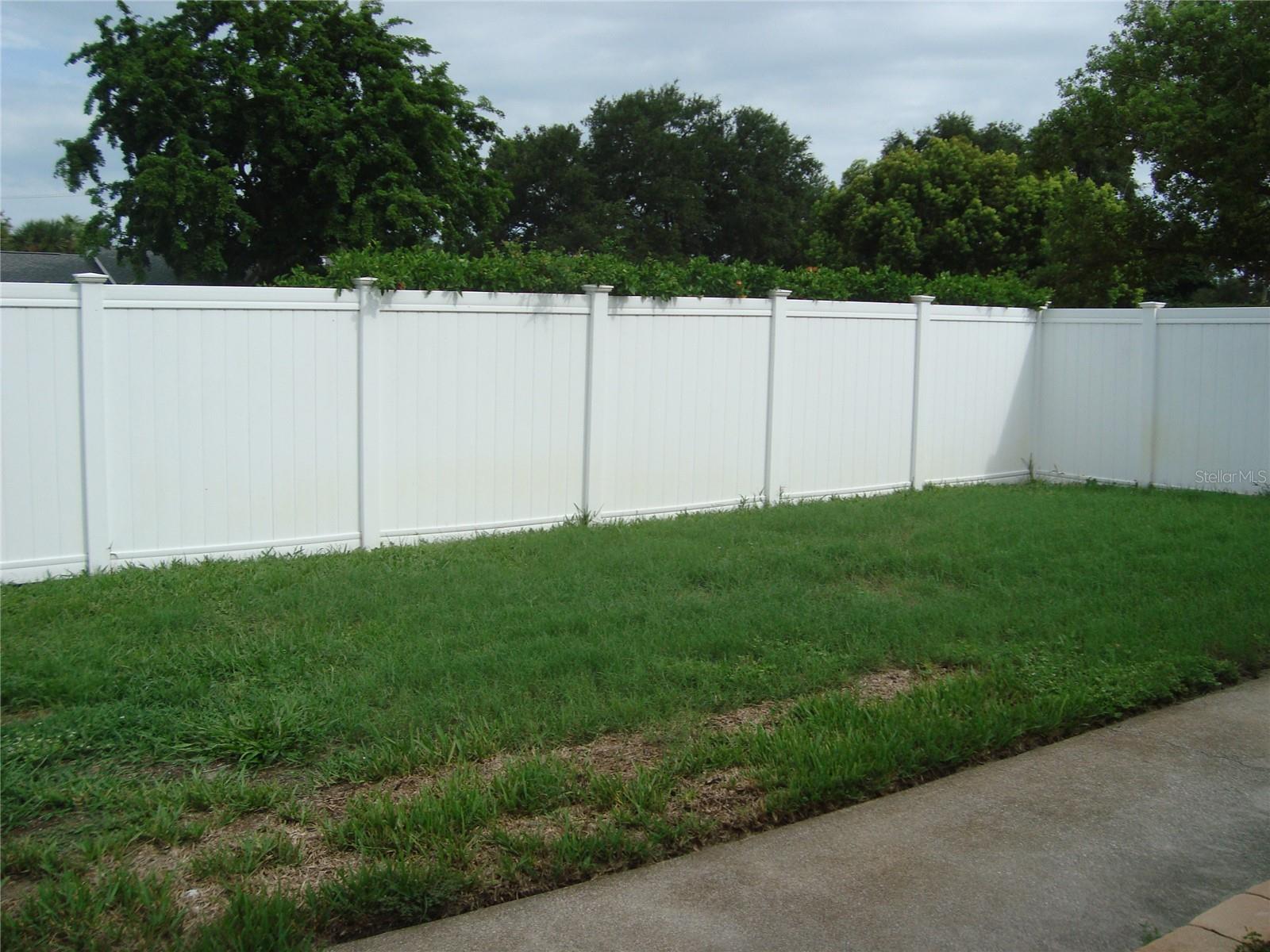 601 Palm Ave Property Photo 28