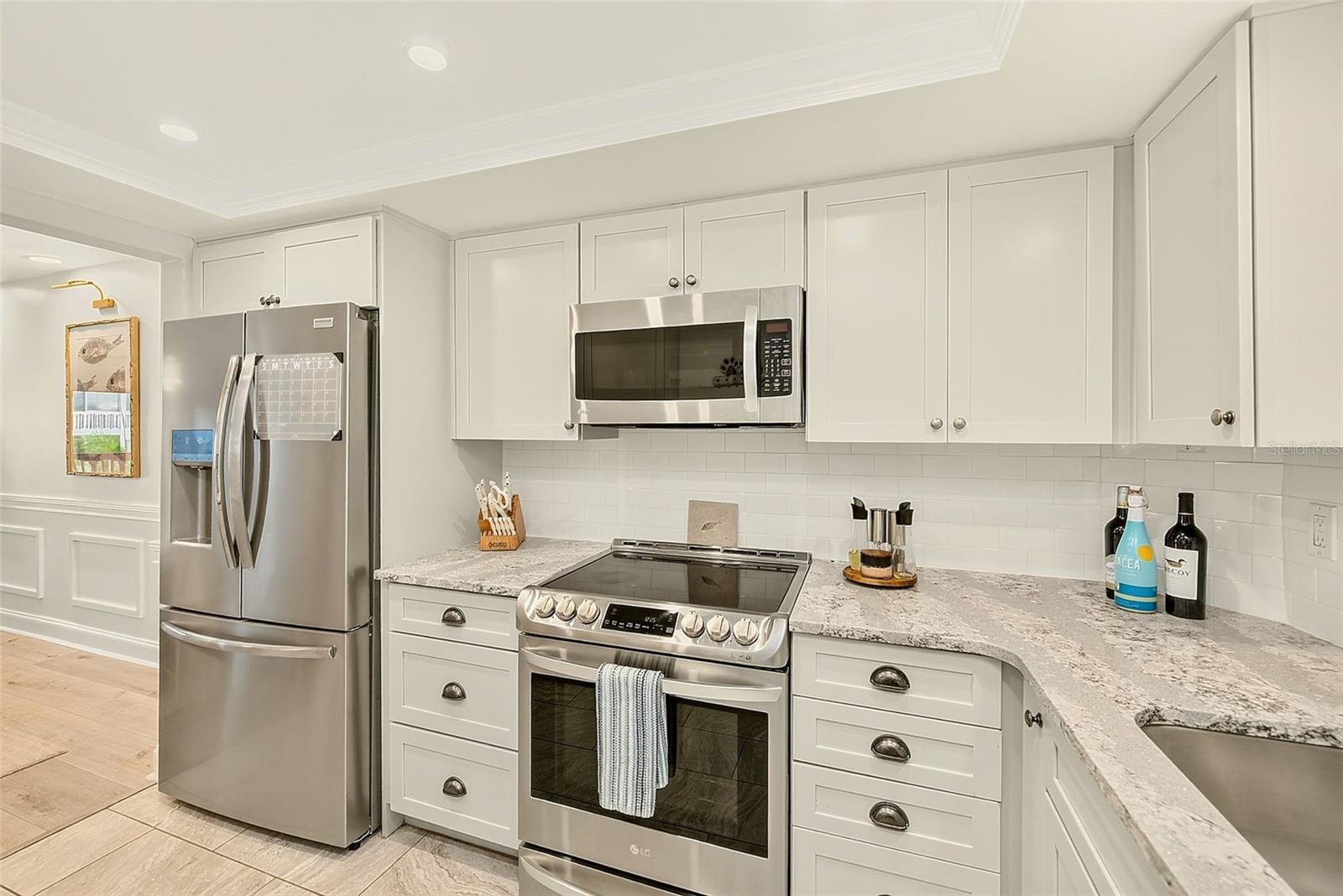 147 Bluff View Dr #304 Property Photo 8