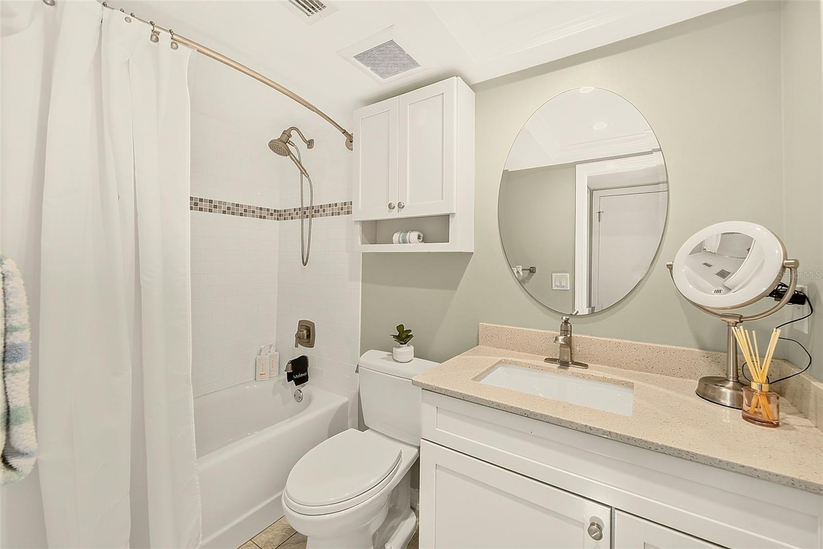 147 Bluff View Dr #304 Property Photo 17