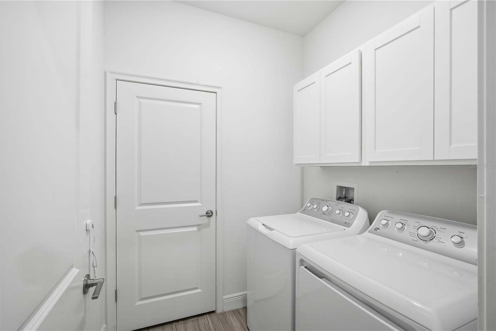 9967 Red Bay Loop Property Photo 12