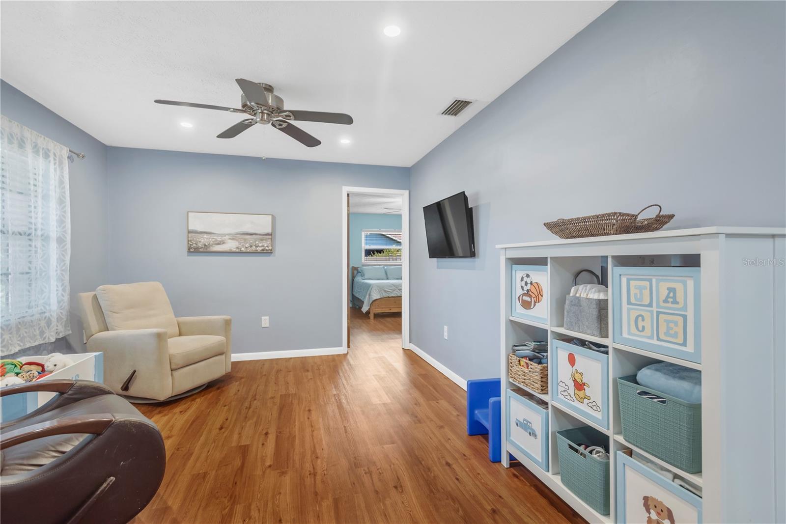 8513 Dee Cir Property Photo 6
