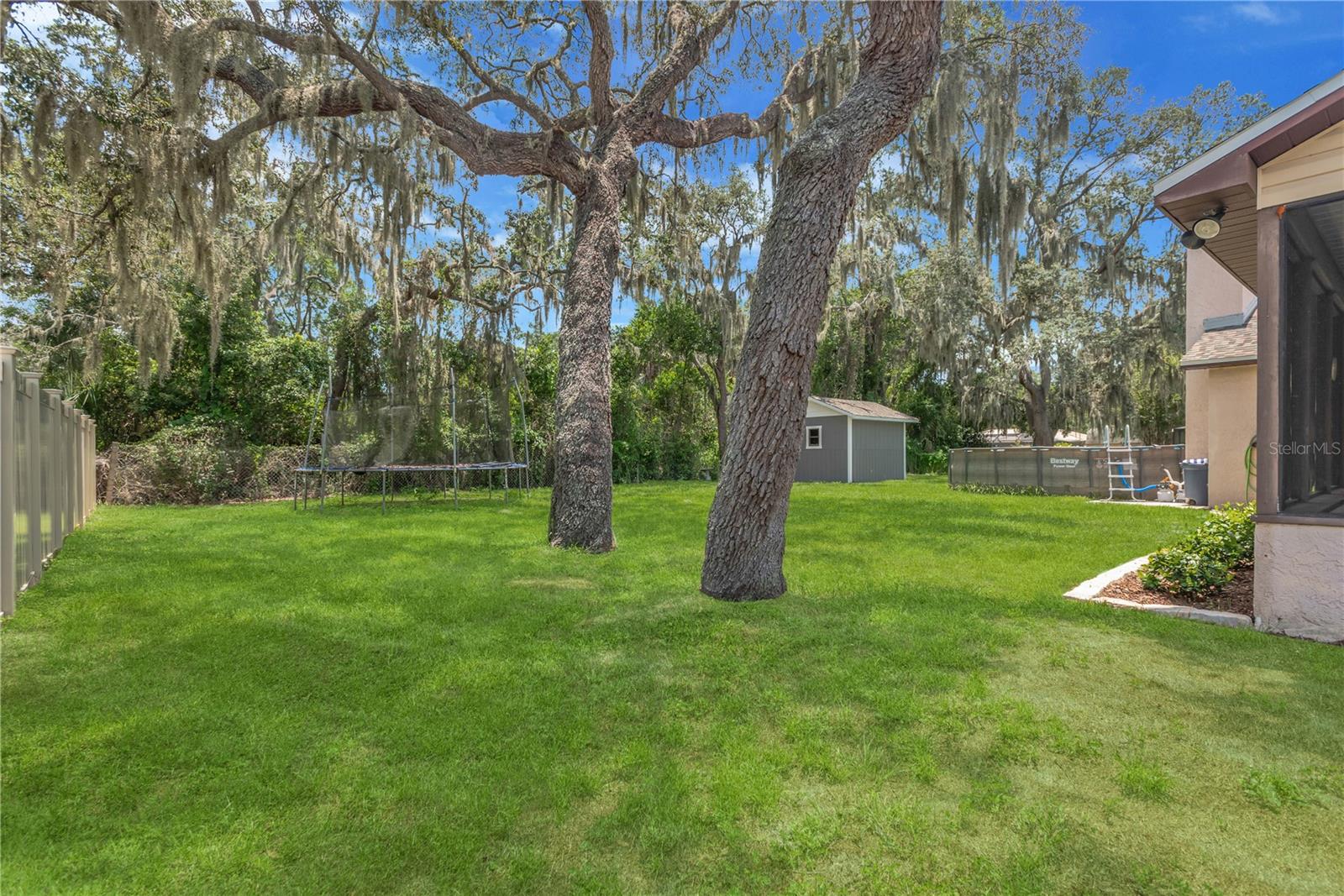 8513 Dee Cir Property Photo 25