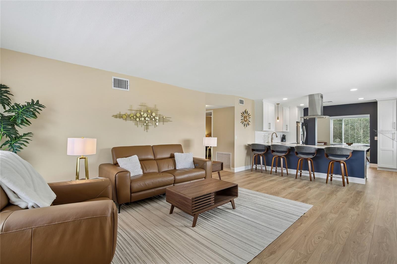 2380 World Parkway Blvd #40 Property Photo 8