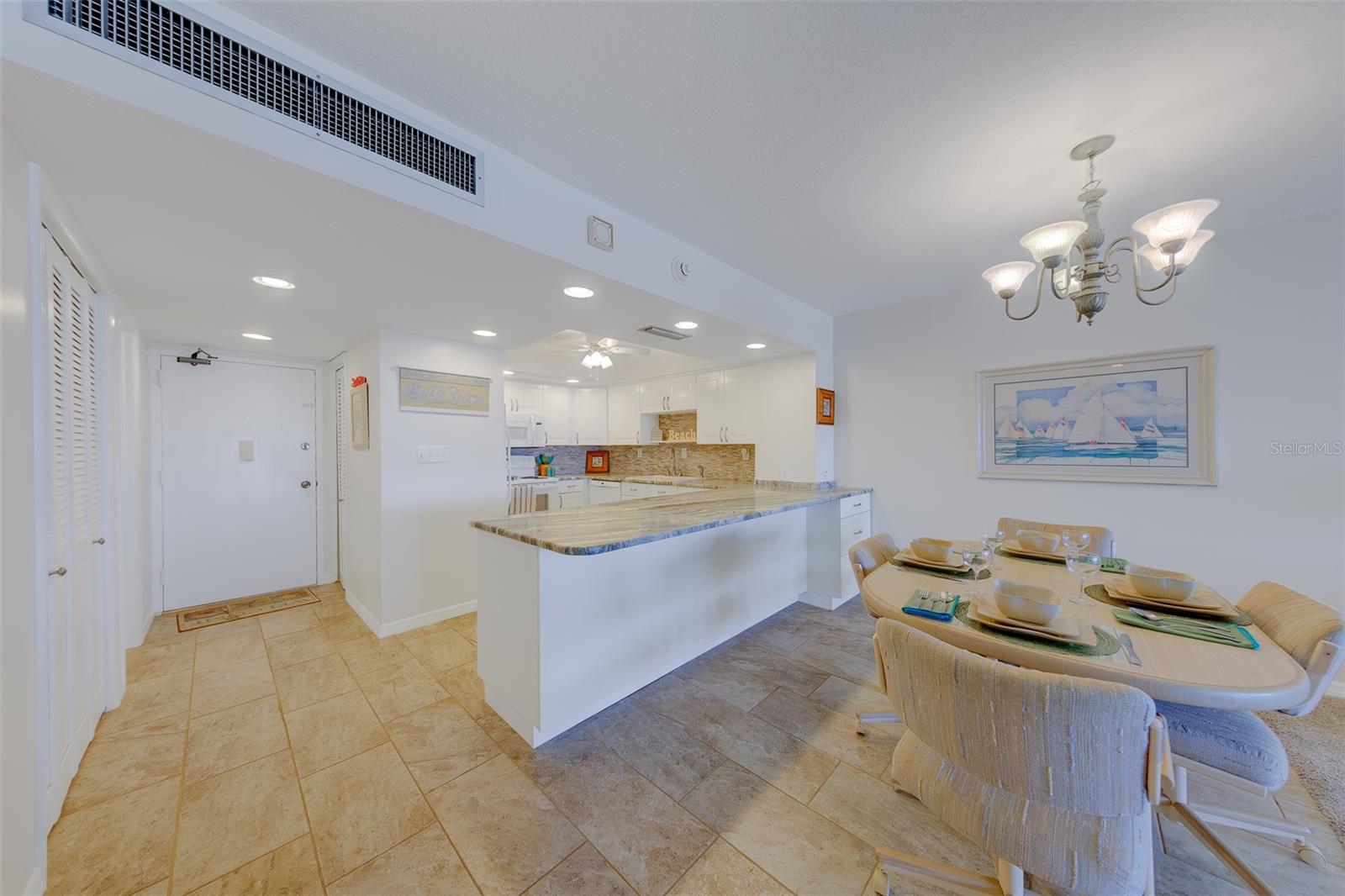 17920 Gulf Blvd #1808 Property Photo 3