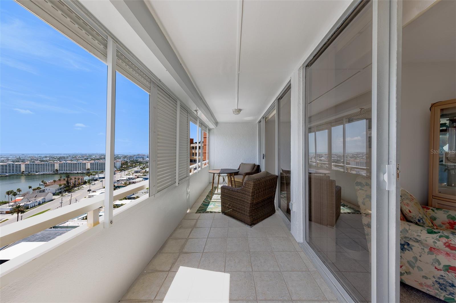 17920 Gulf Blvd #1808 Property Photo 28