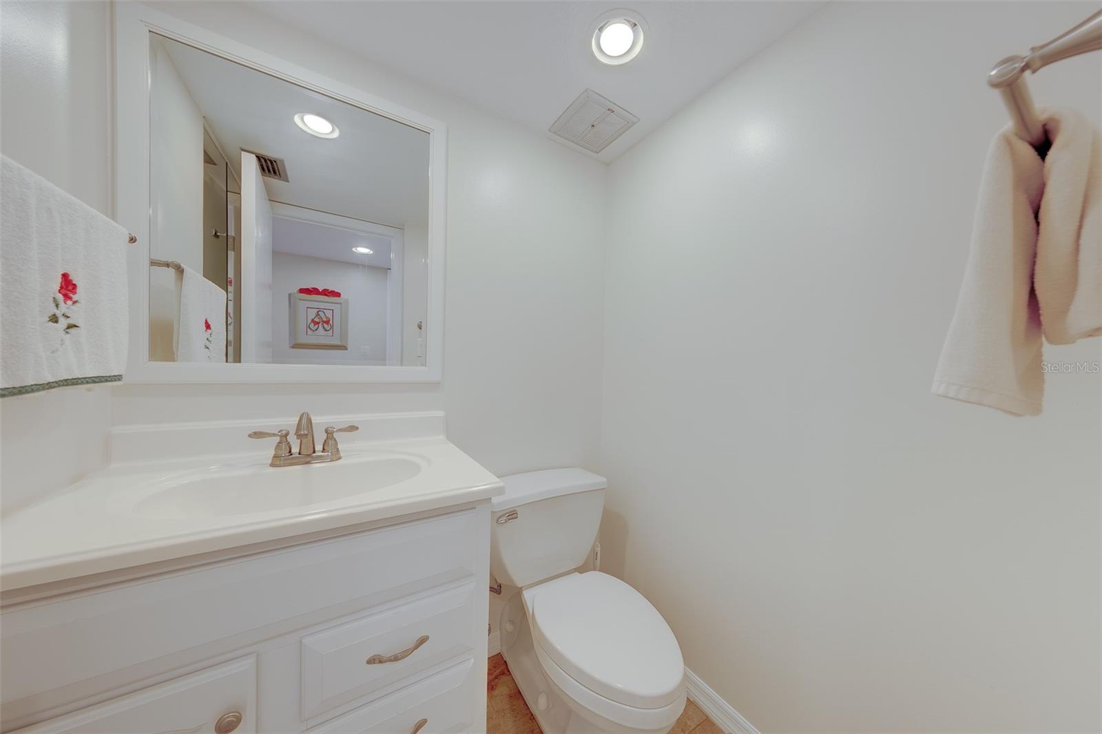 17920 Gulf Blvd #1808 Property Photo 30