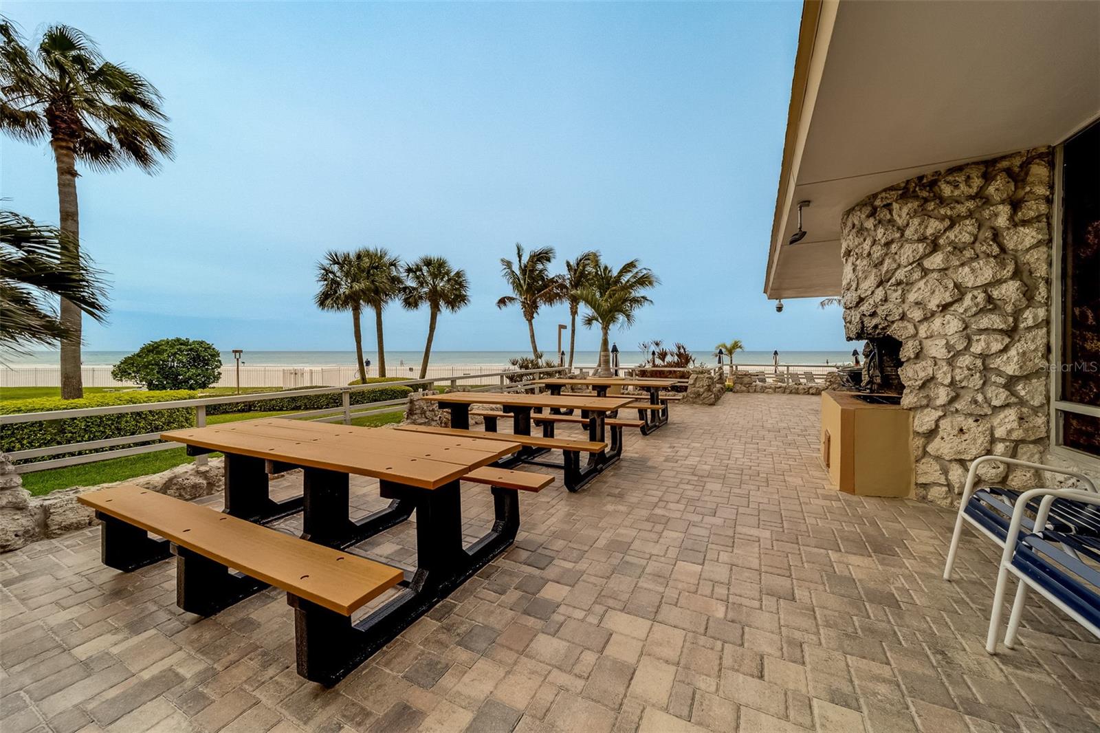 17920 Gulf Blvd #1808 Property Photo 43