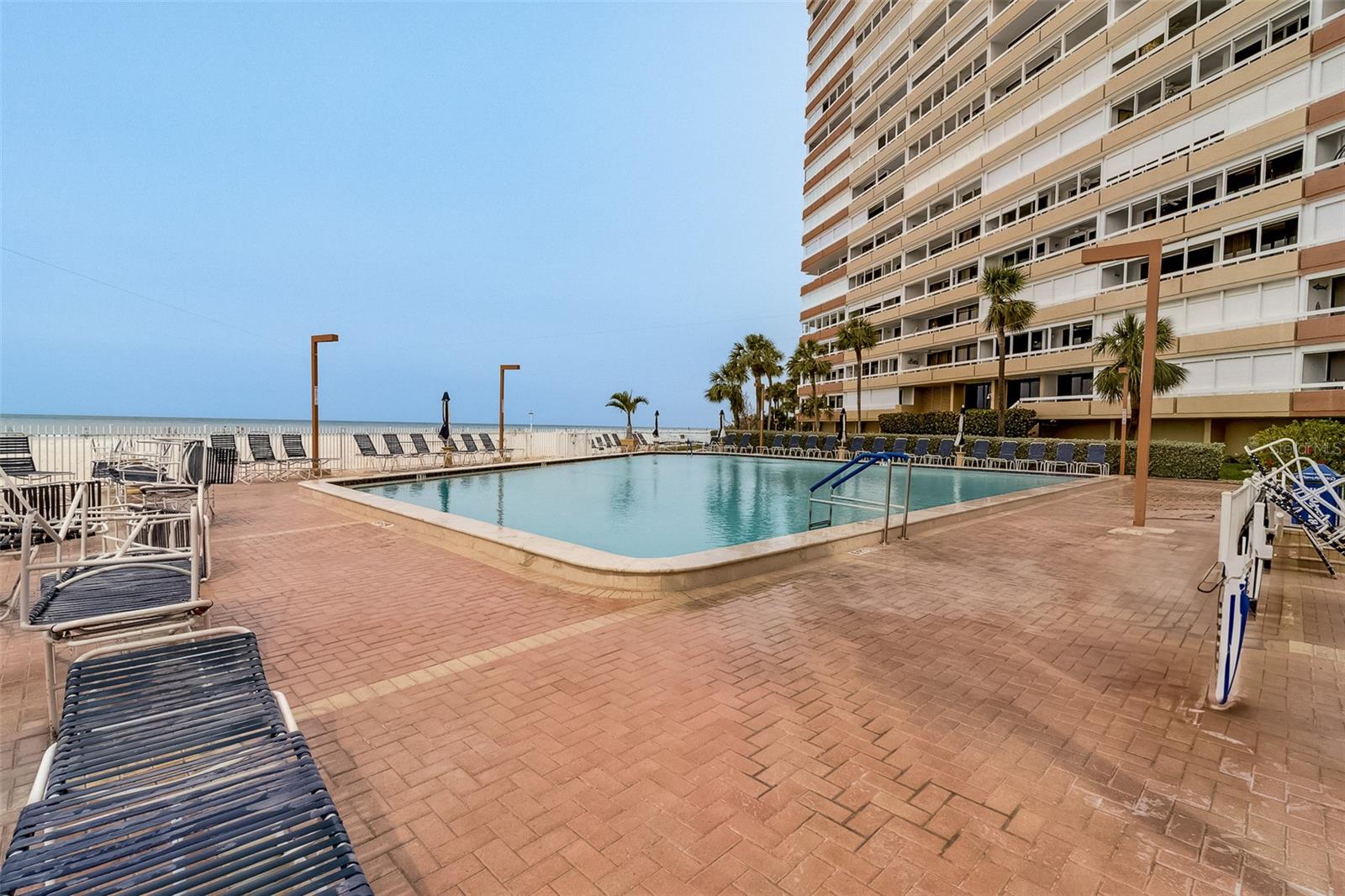 17920 Gulf Blvd #1808 Property Photo 46