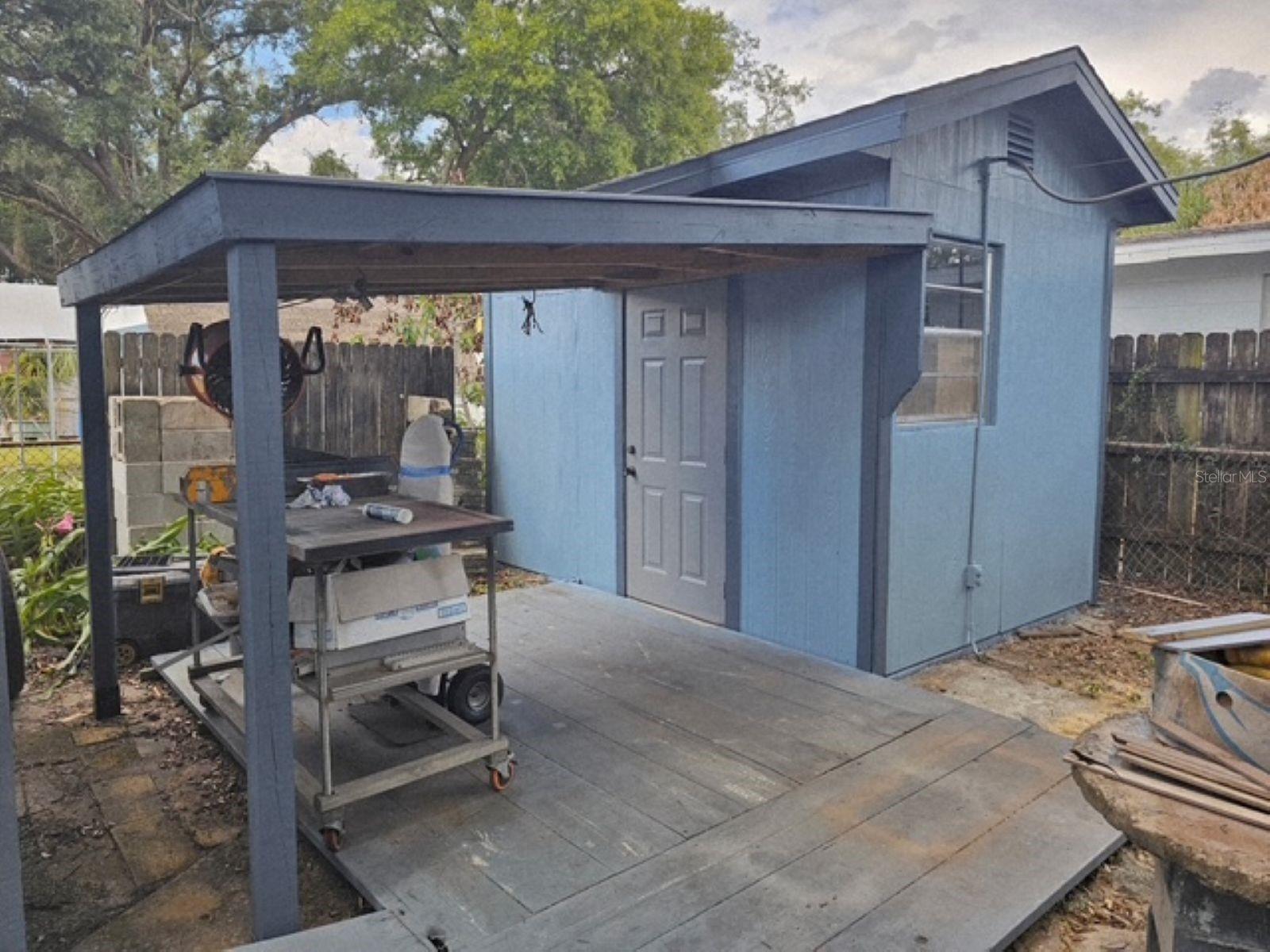 10209 Lola St Property Photo 26