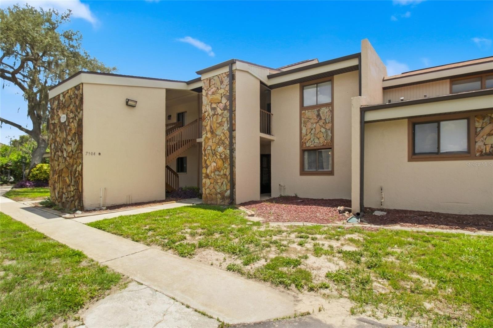 7104 KIRSCH CT #3 Property Photo 1