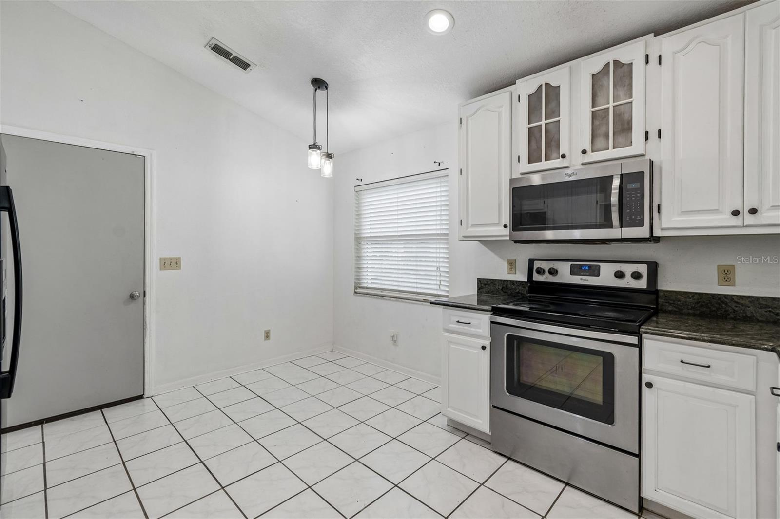 4133 Barret Ave Property Photo 9