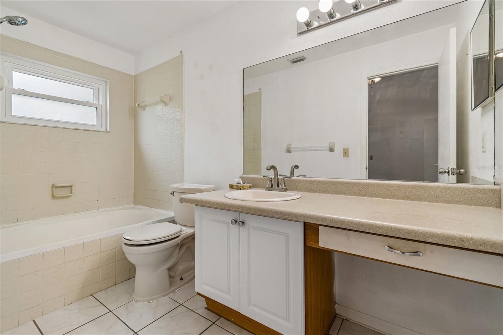 4133 Barret Ave Property Photo 13