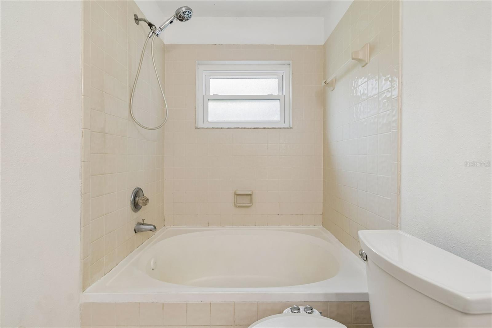 4133 Barret Ave Property Photo 14