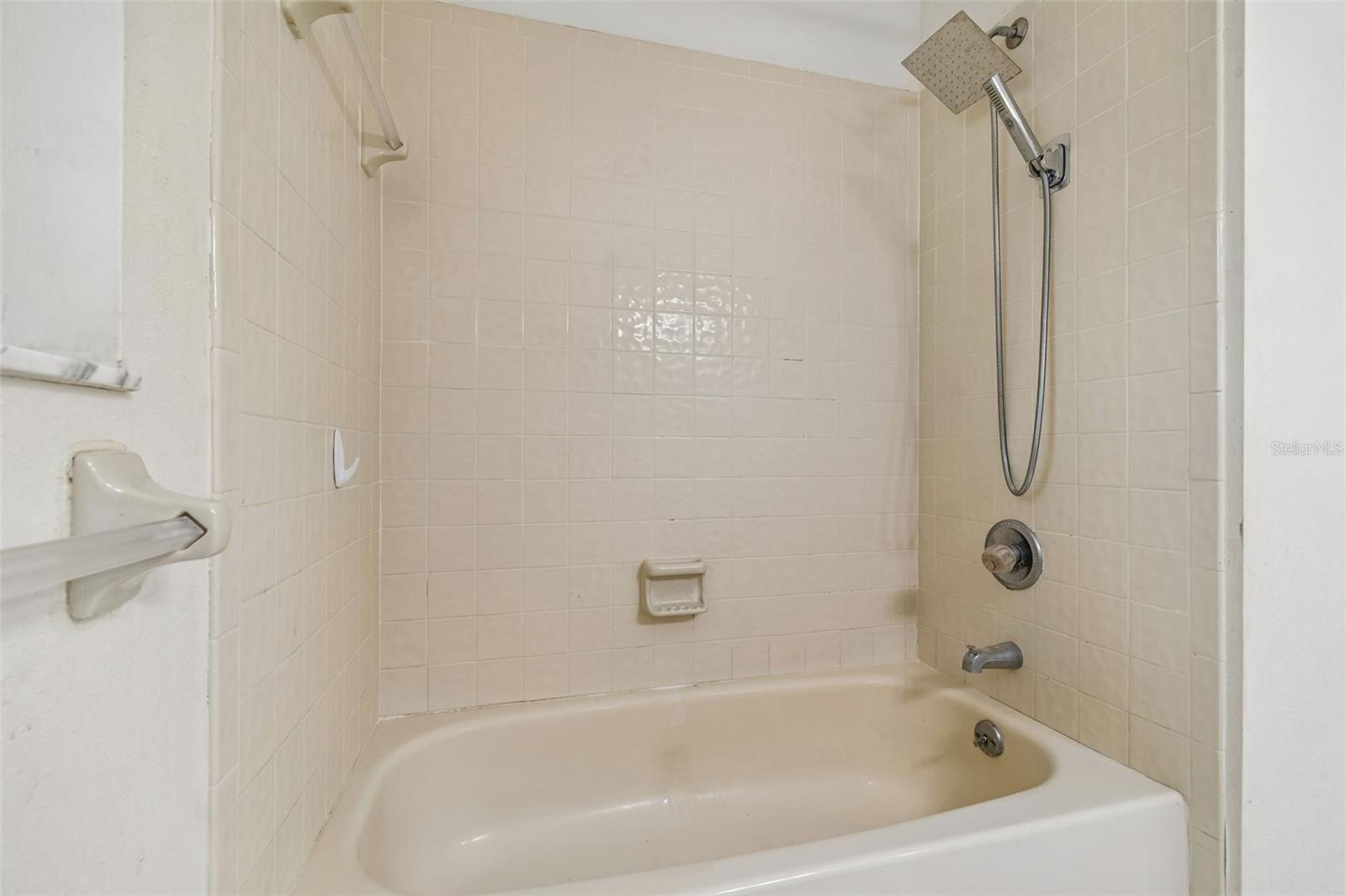 4133 Barret Ave Property Photo 18