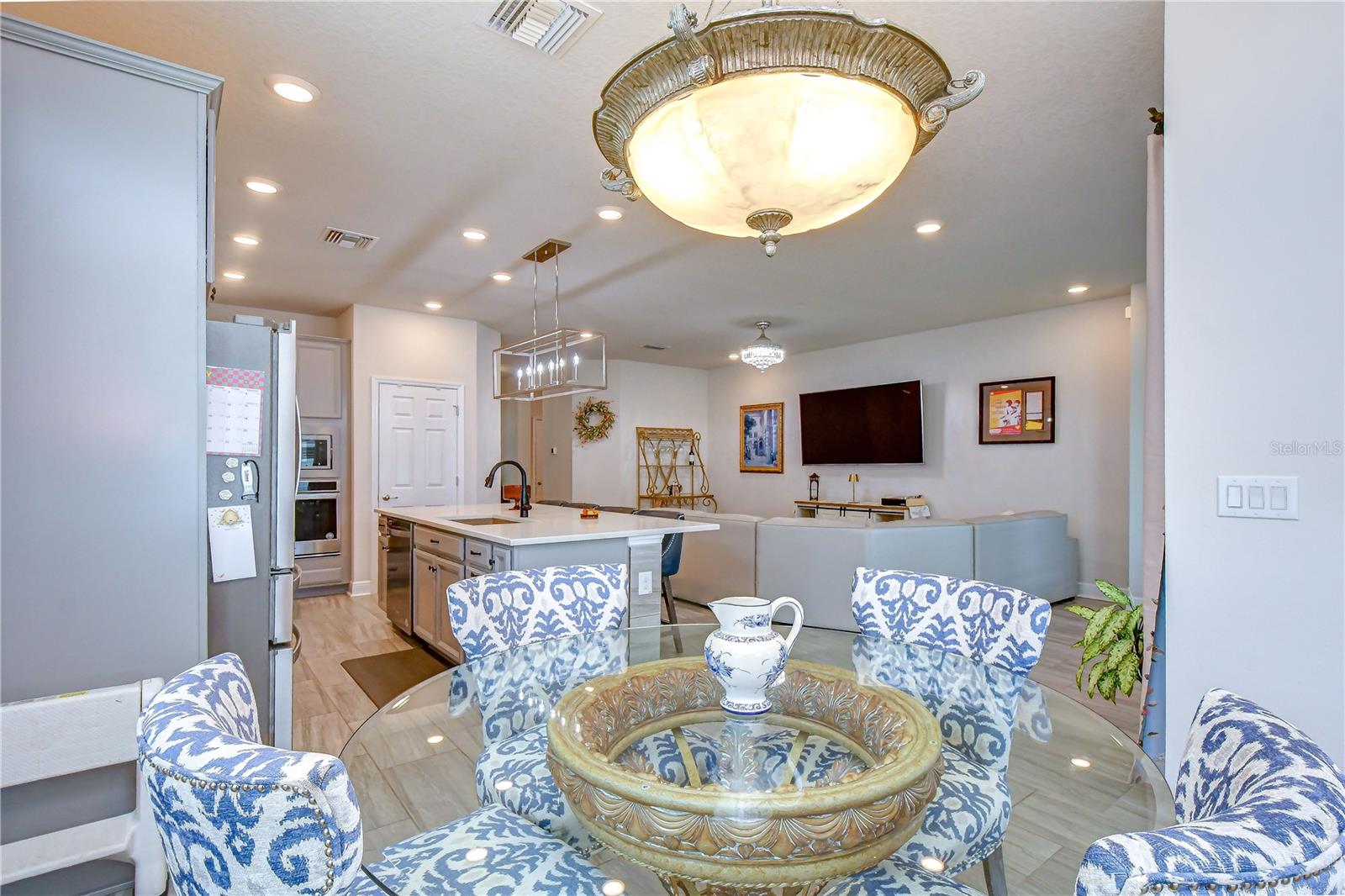 15371 Caravan Ave Property Photo 10