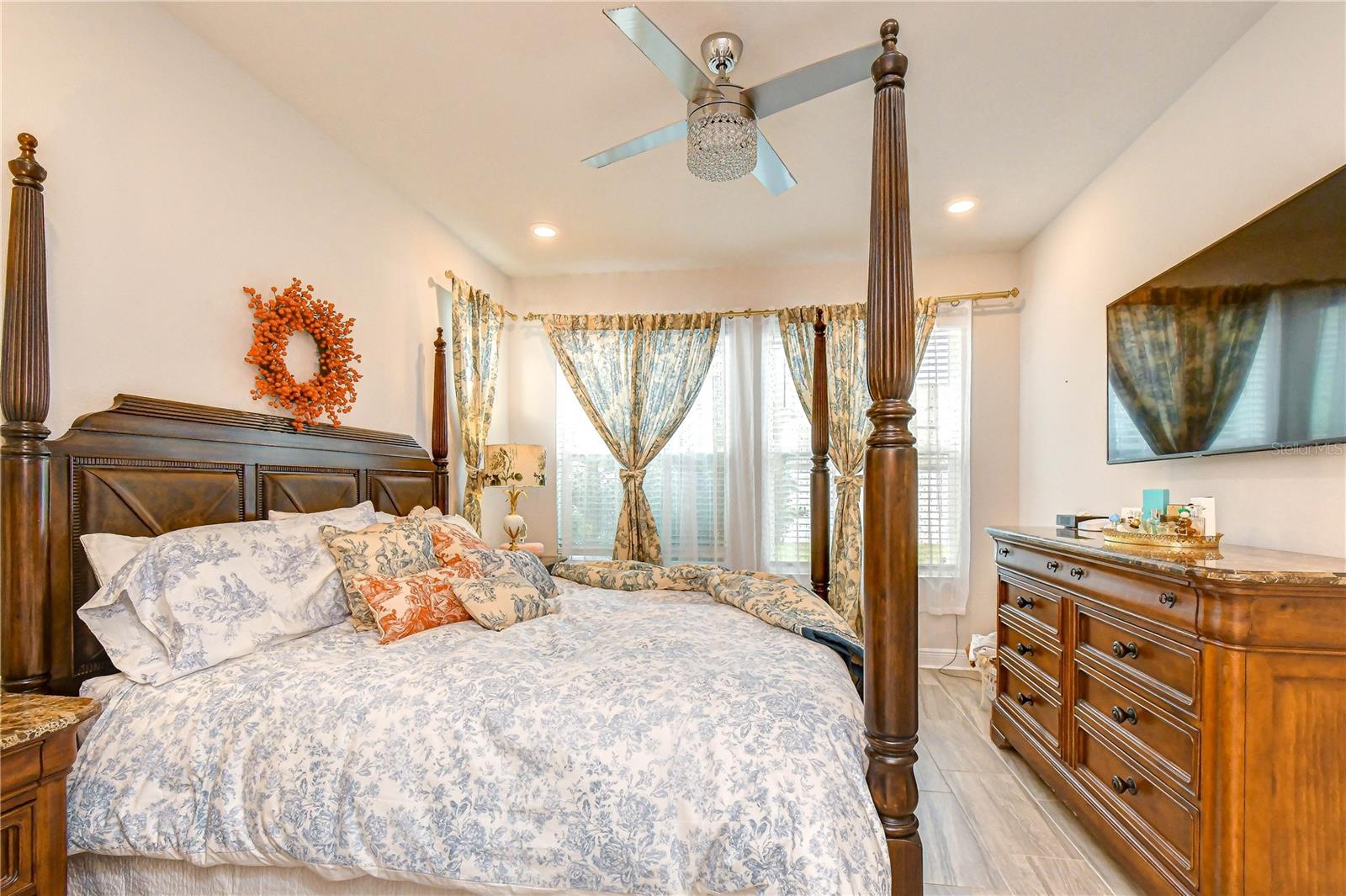 15371 Caravan Ave Property Photo 21