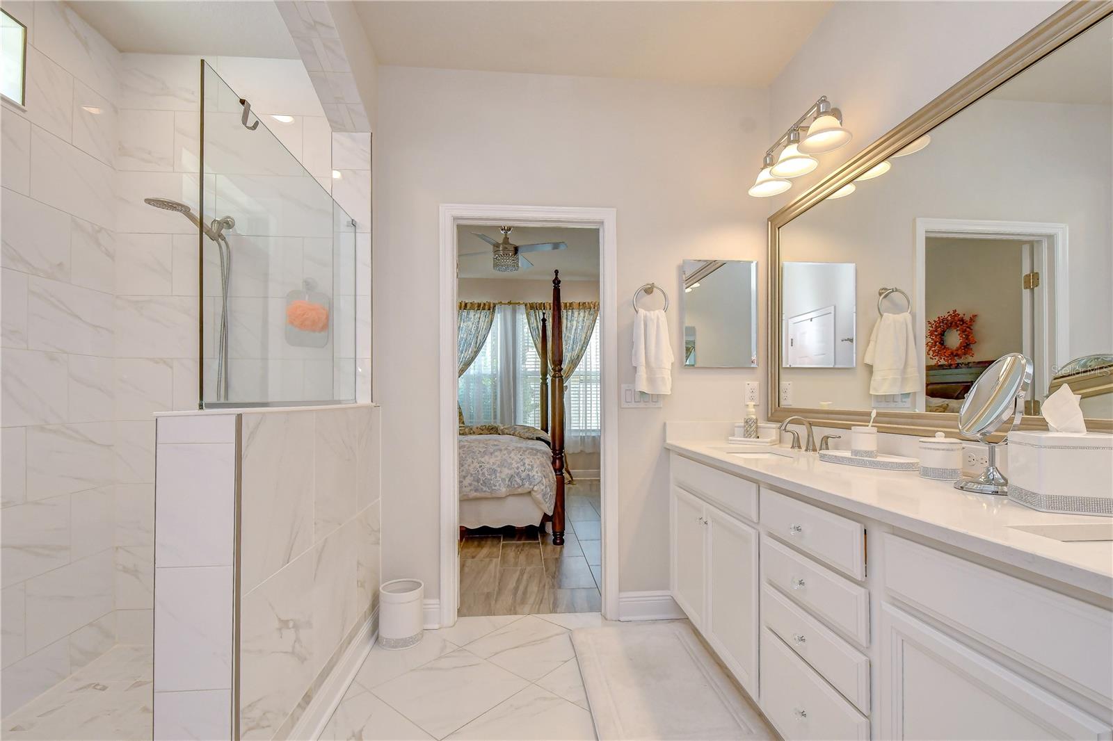 15371 Caravan Ave Property Photo 25