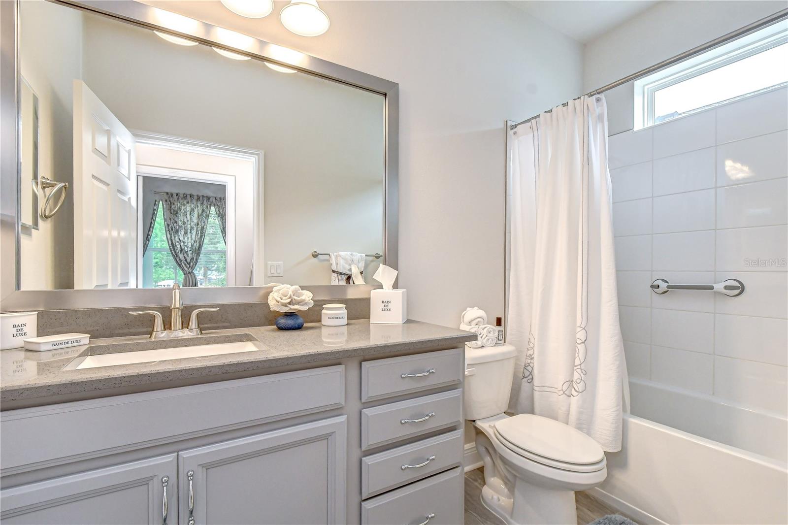15371 Caravan Ave Property Photo 31