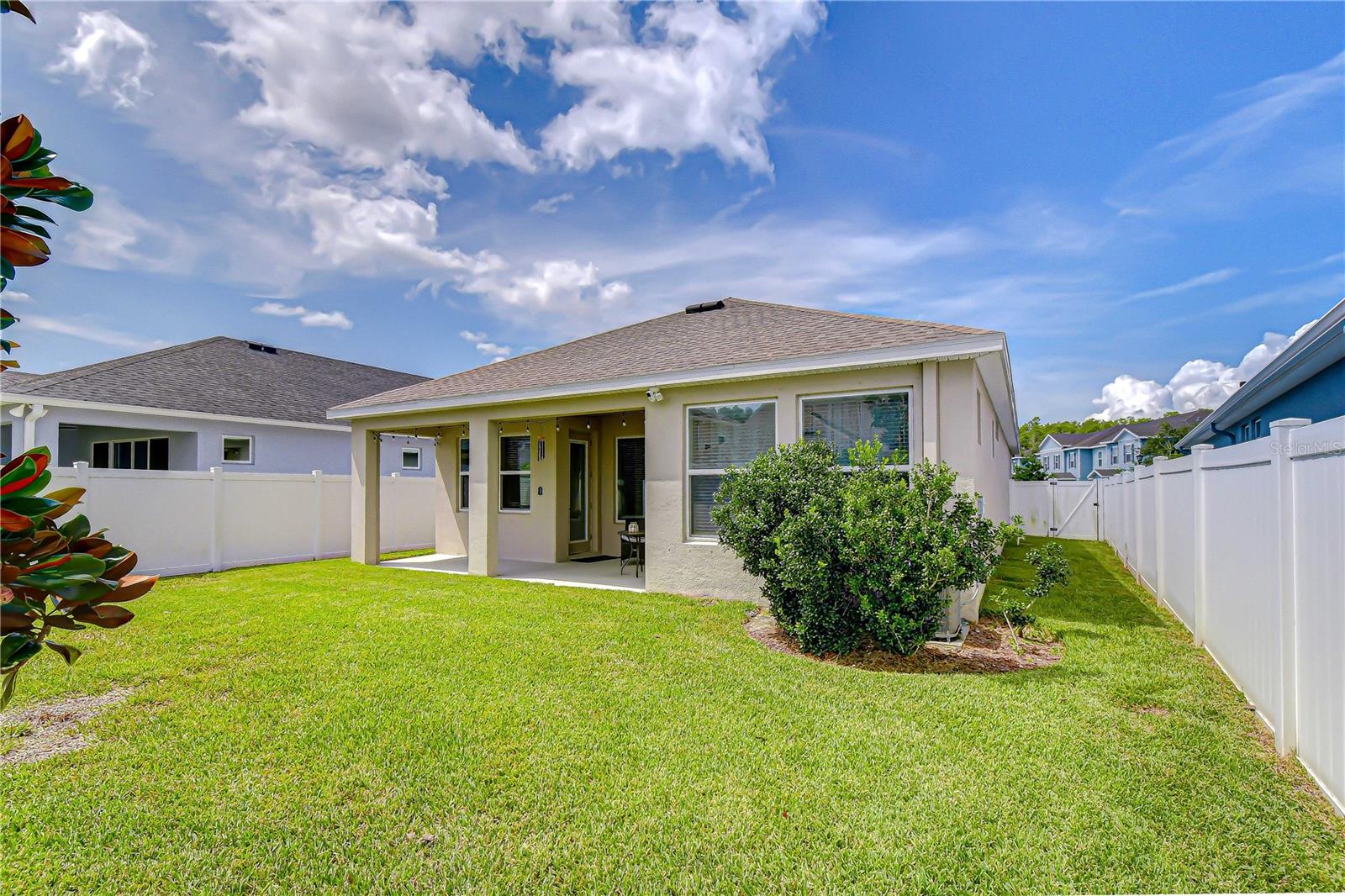 15371 Caravan Ave Property Photo 36