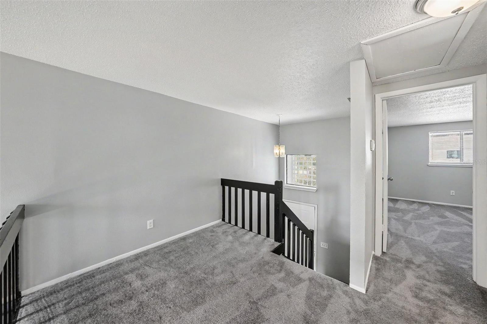 12409 Titus Ct Property Photo 12