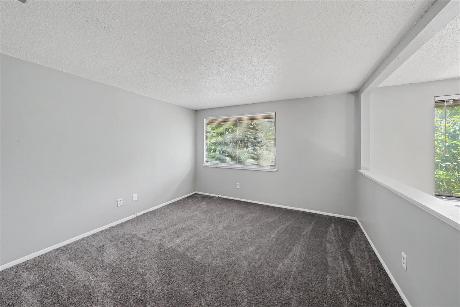 12409 Titus Ct Property Photo 18