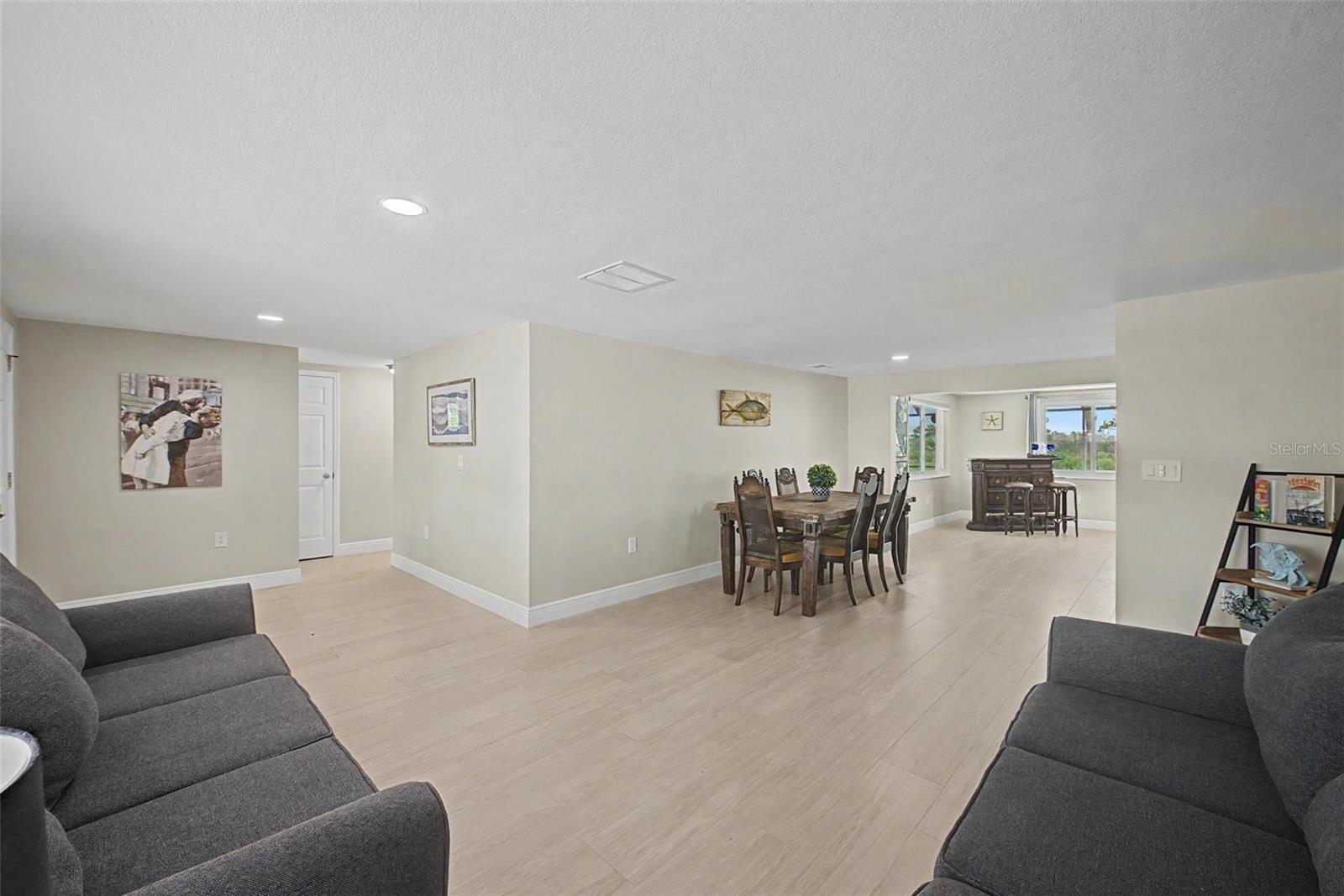 3837 Topsail Trl Property Photo 7