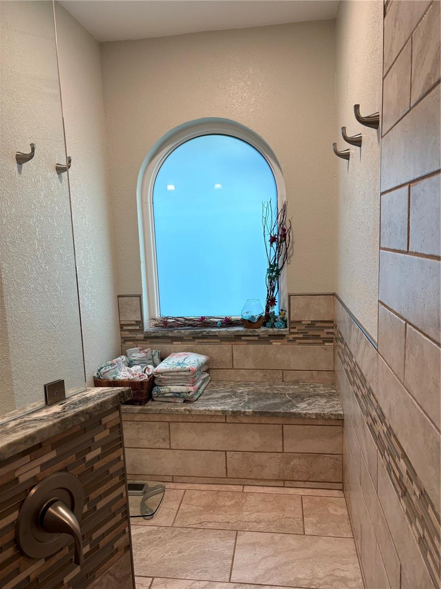 5092 Kilty Ct E Property Photo 32