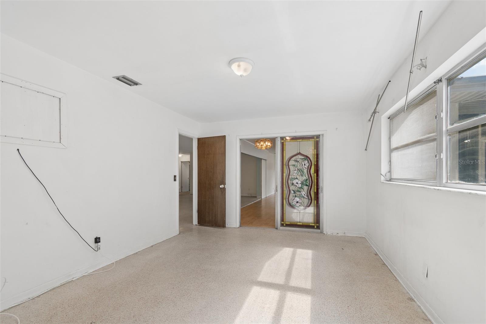 11435 Oval Dr E Property Photo 24