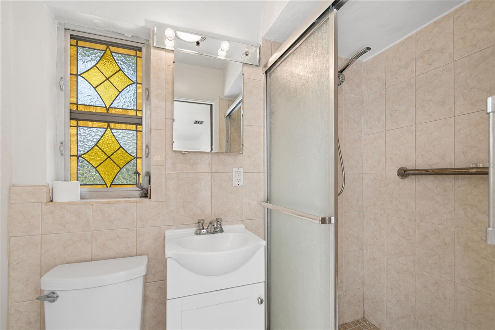 11435 Oval Dr E Property Photo 25