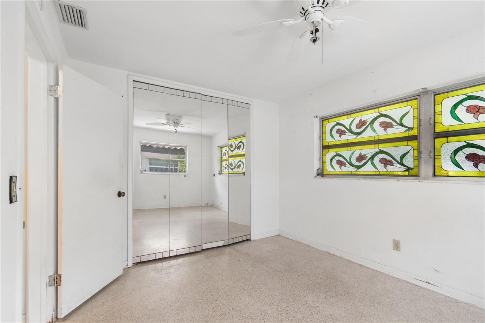 11435 Oval Dr E Property Photo 27