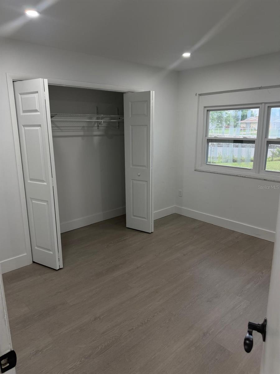 2288 Harbor Blvd Property Photo 8