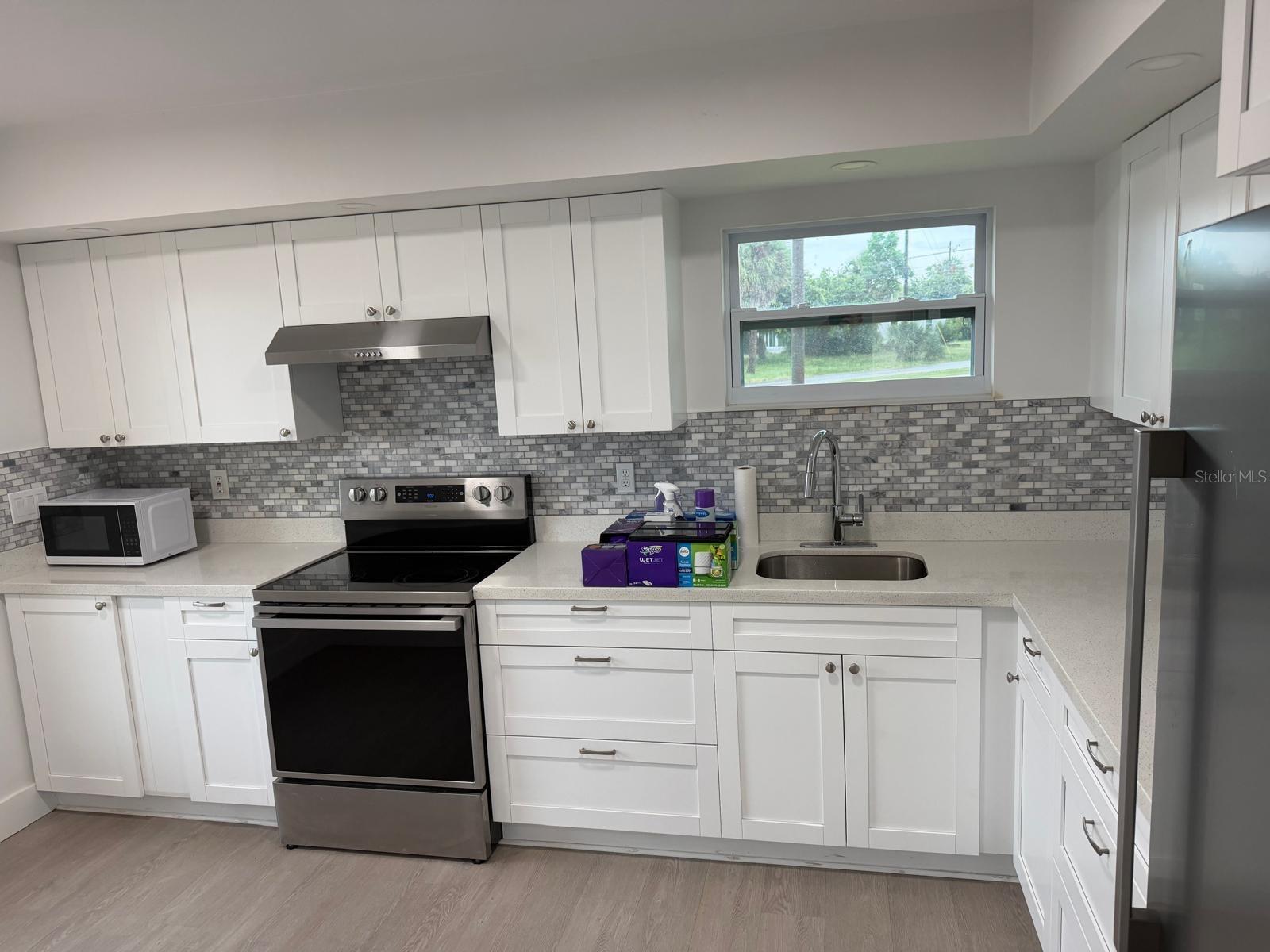 2288 Harbor Blvd Property Photo 24