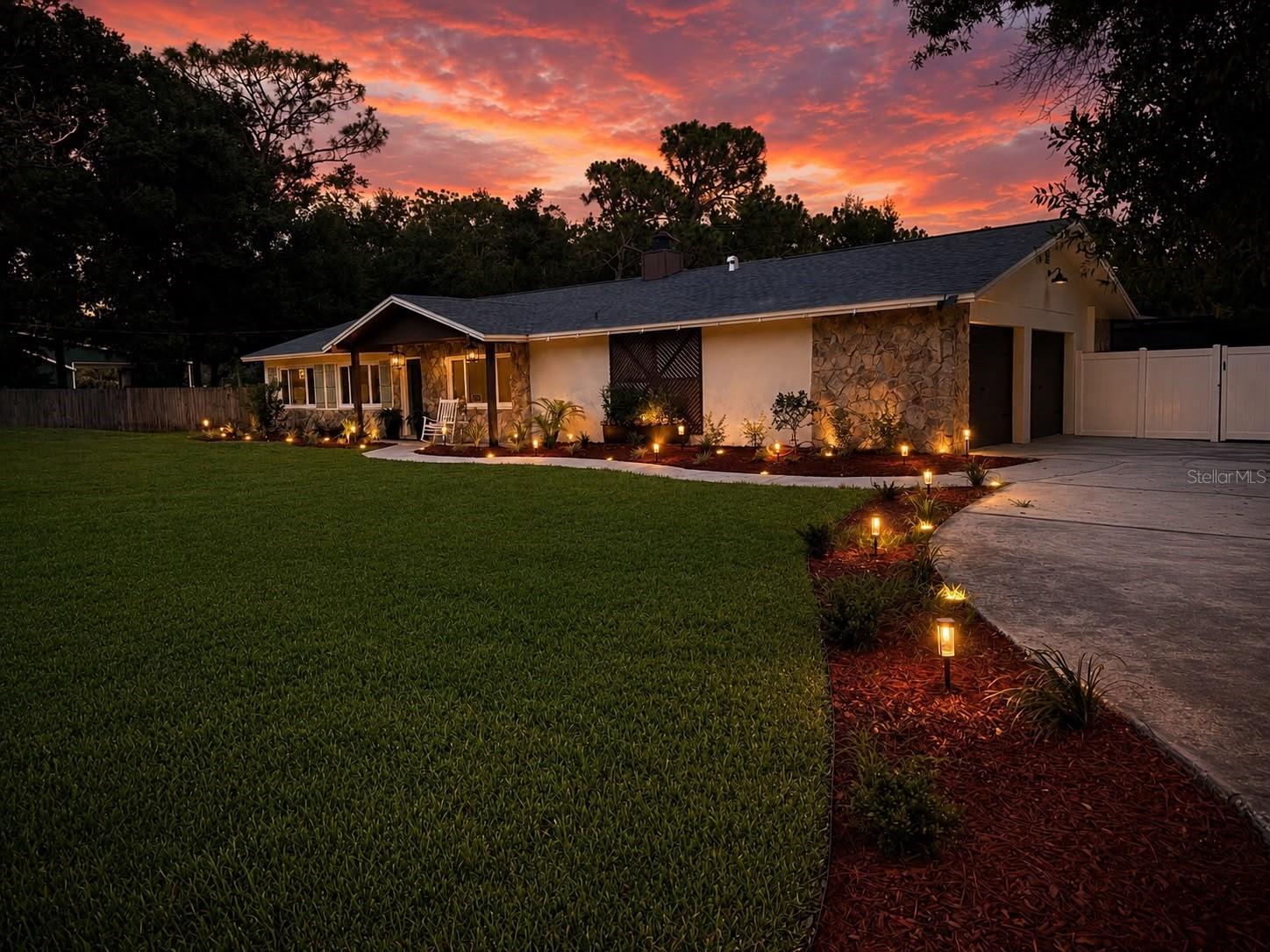 17238 Bridlepath Ct Property Photo 2