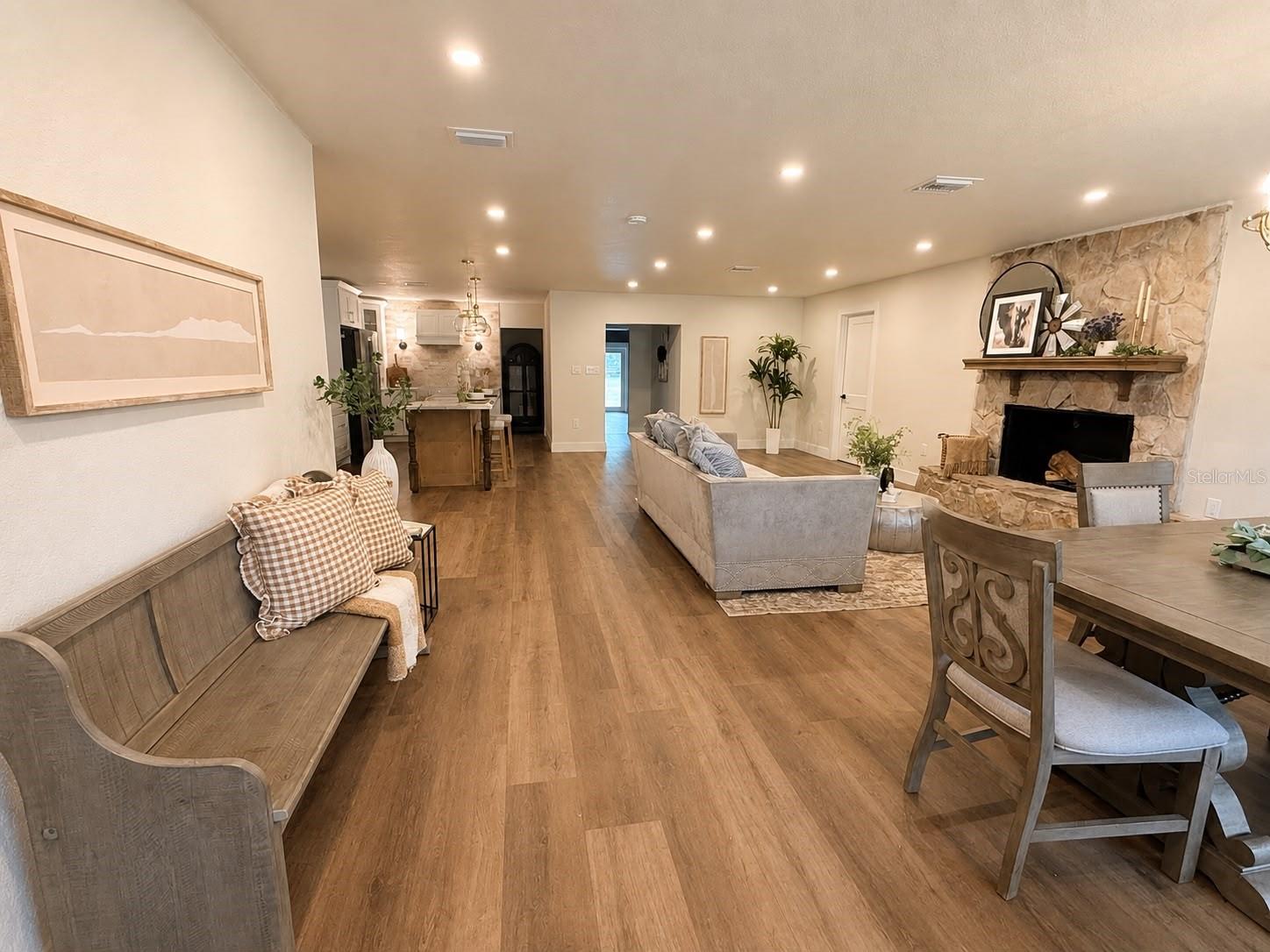 17238 Bridlepath Ct Property Photo 9