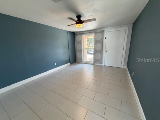 7904 Woodvine Cir Property Photo 3